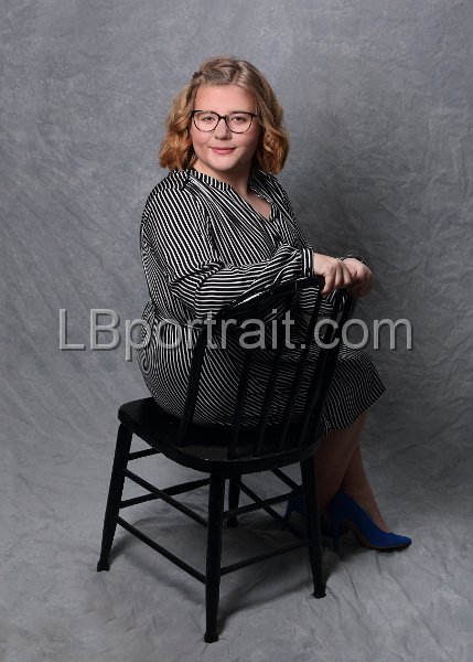 S18ErinStudio567b 5x7.jpg